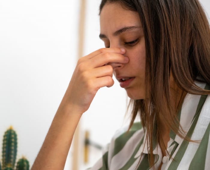 Cum știi că ai deviație de sept? 7 posibile semne 1 Cum știi că ai deviație de sept? 7 posibile semne